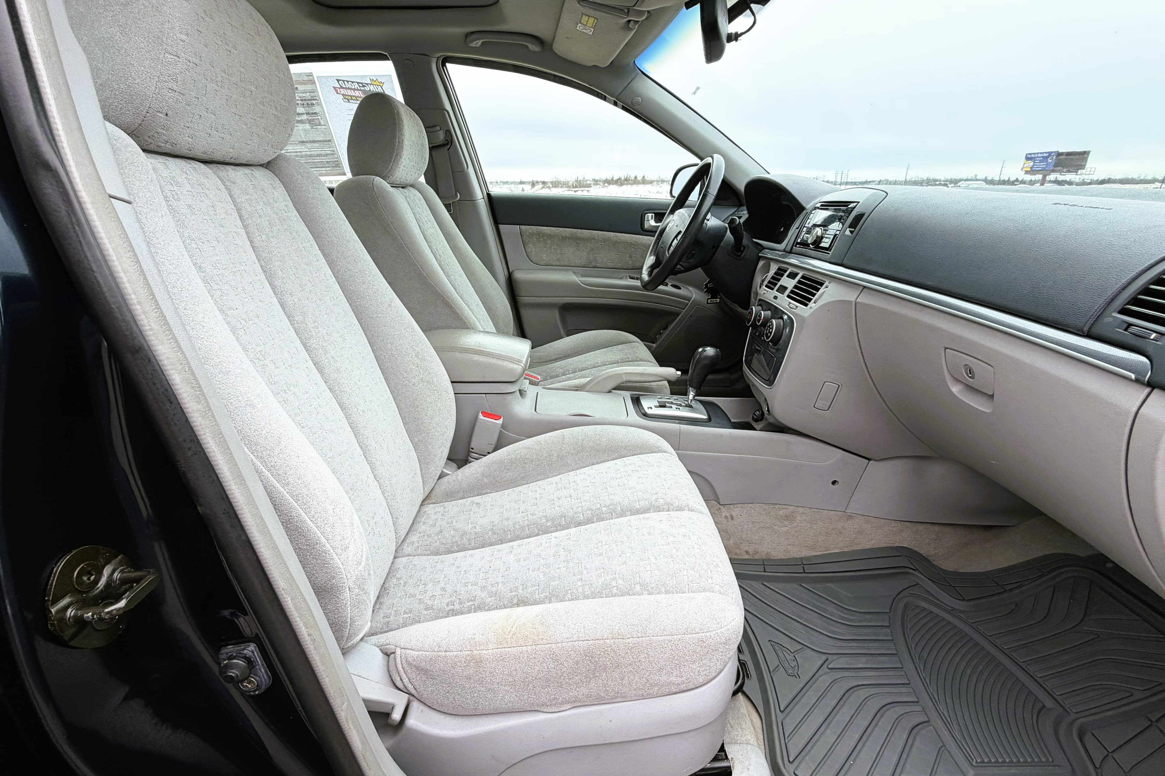 2007 Hyundai Sonata view 14