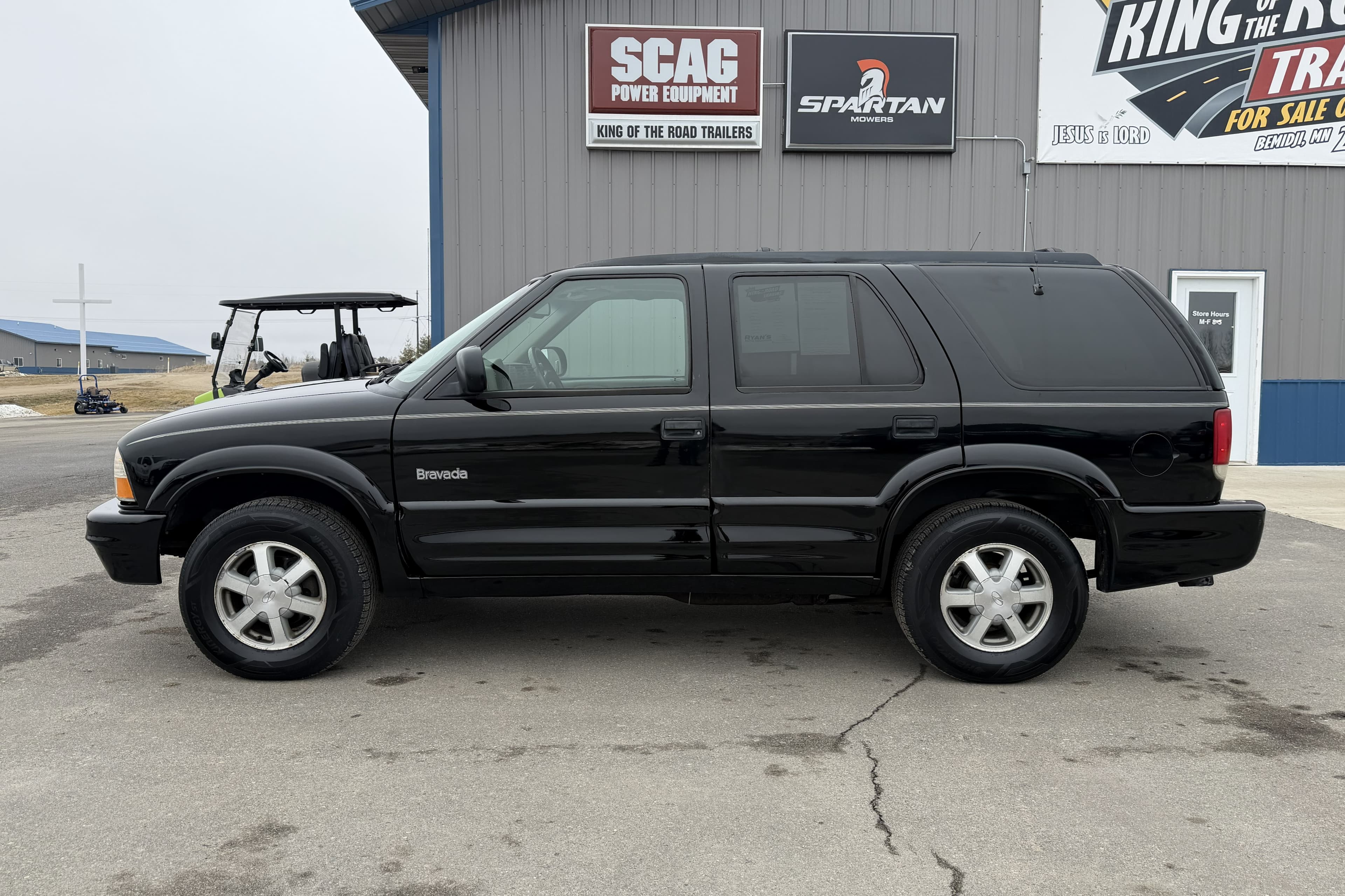 2001 Oldsmobile Bravada view 6