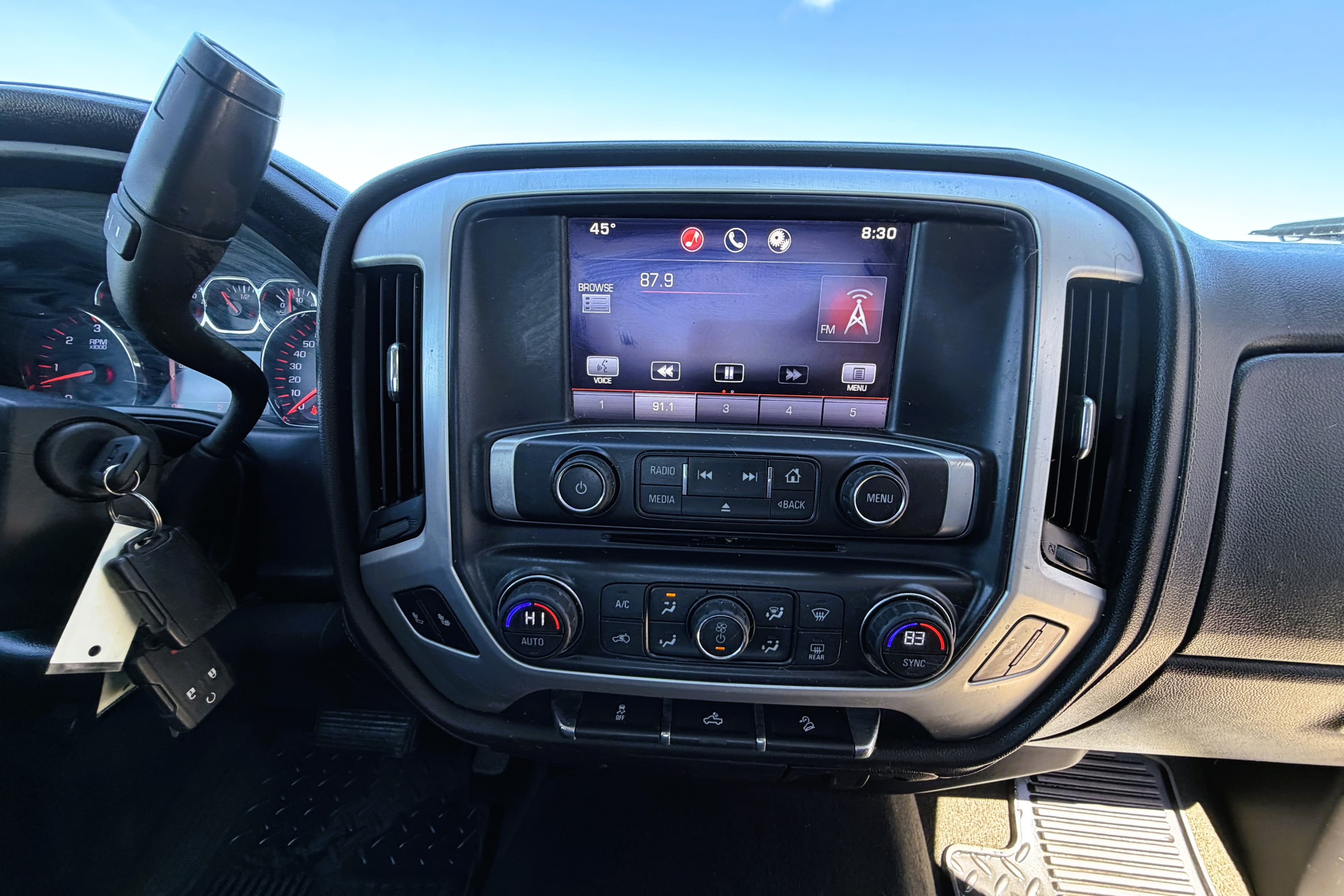 2015 GMC Sierra view 18