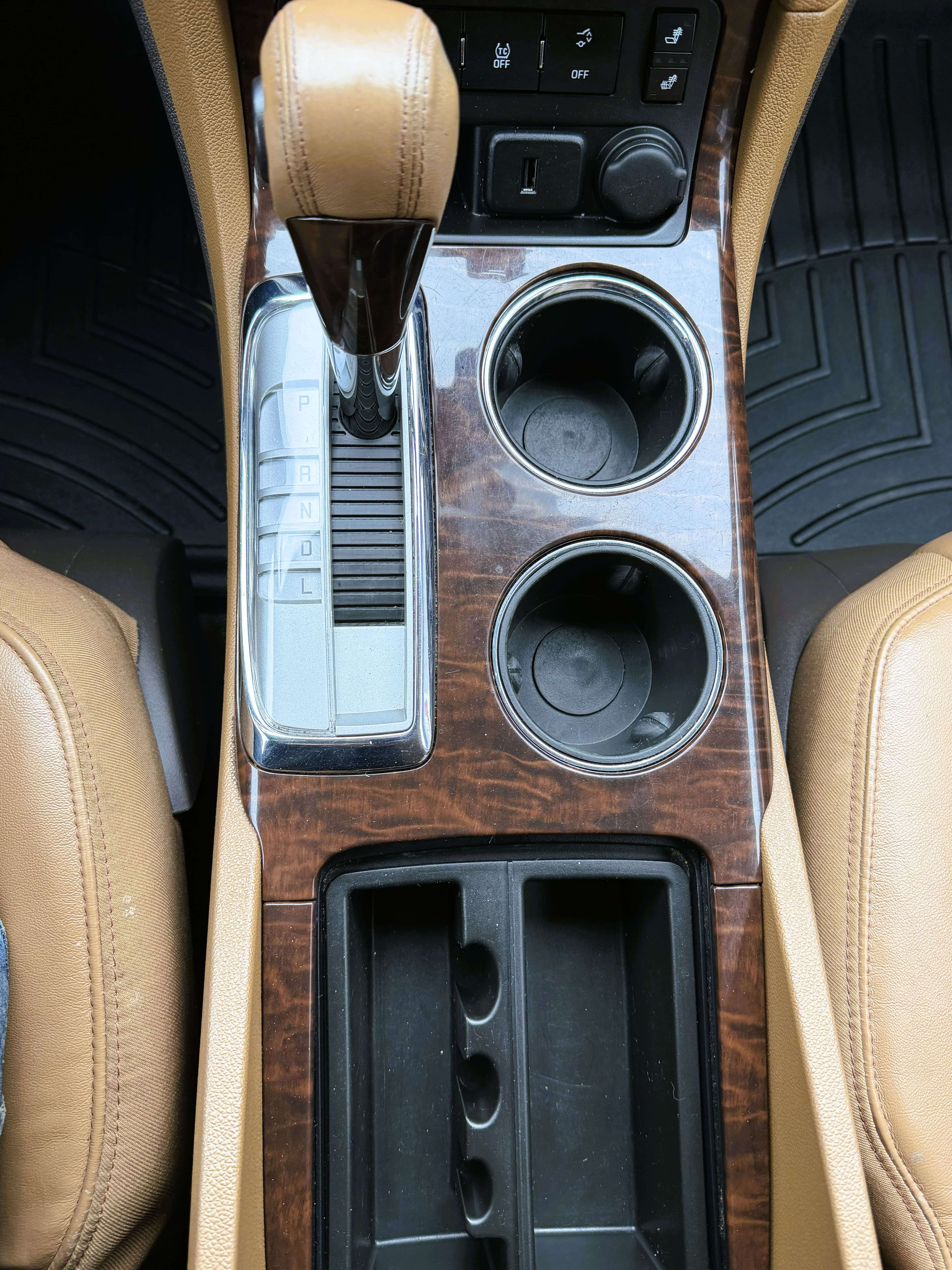 2015 Buick Enclave view 19