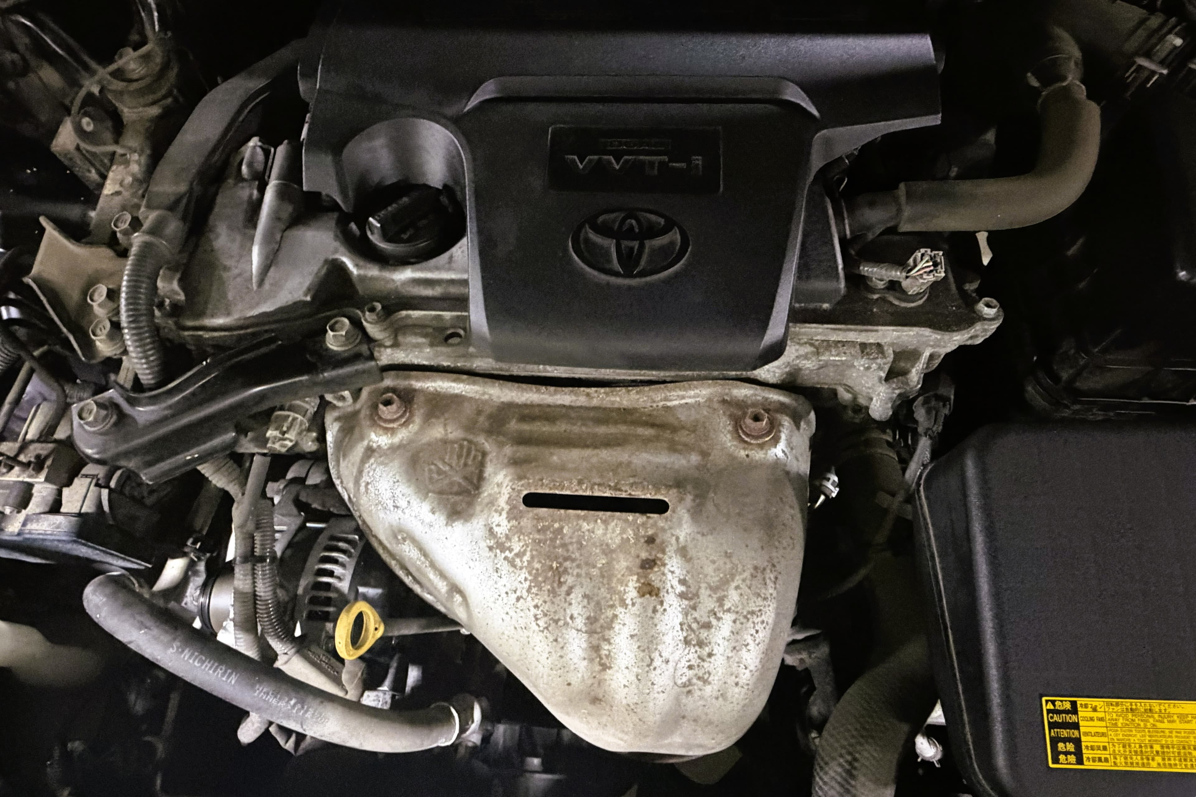2013 Toyota Camry view 16