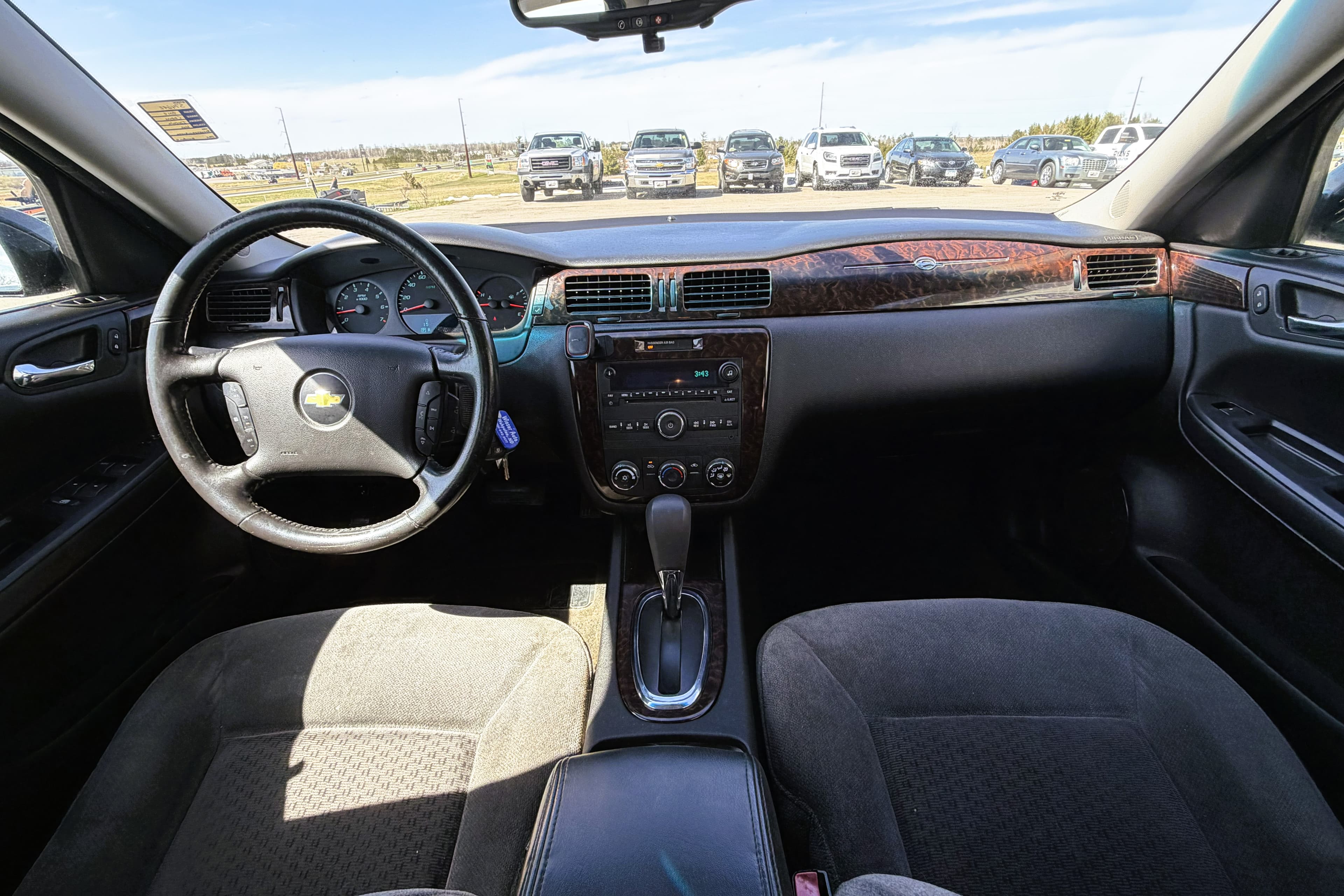 2012 Chevrolet Impala view 11
