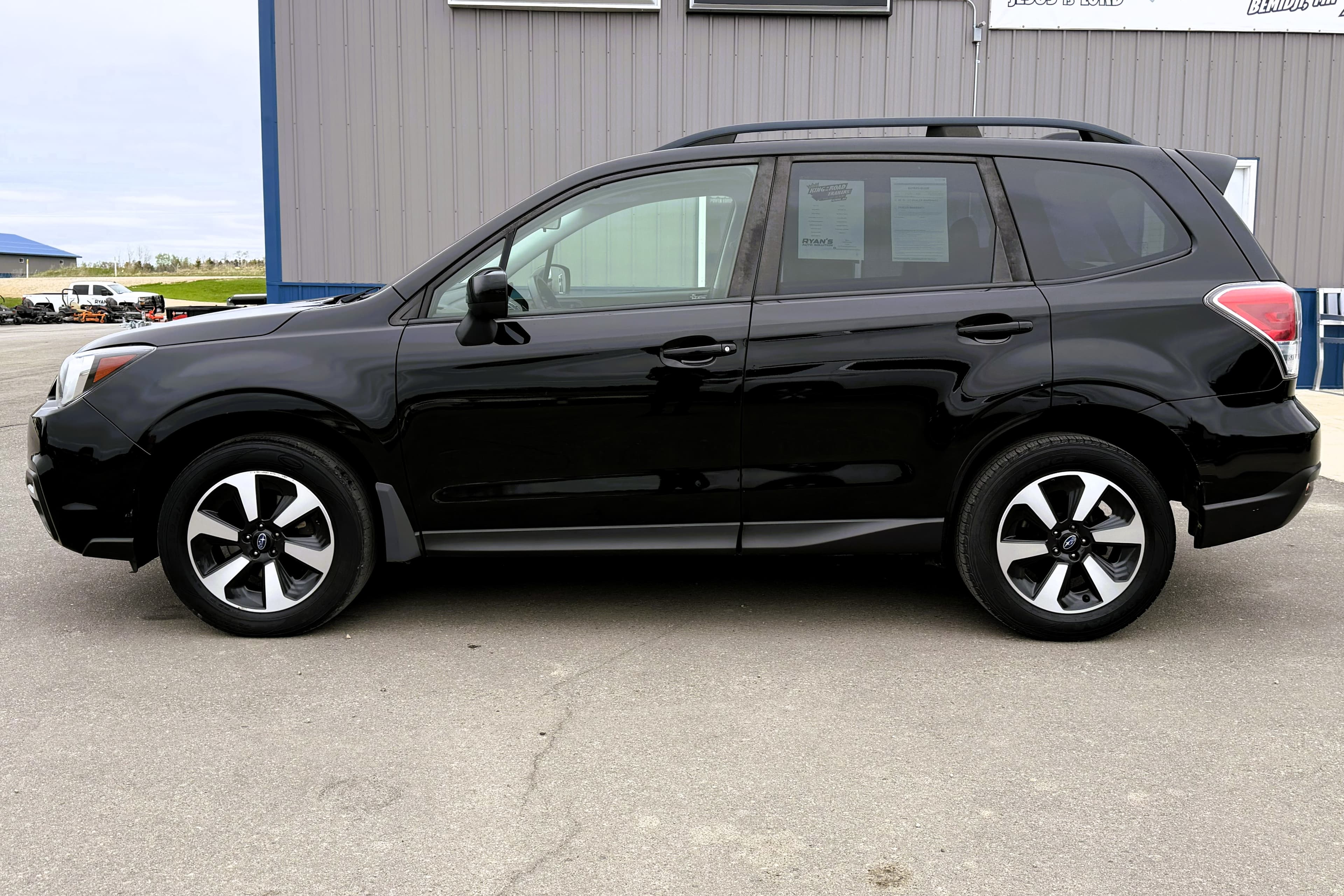 2018 Subaru Forester view 8