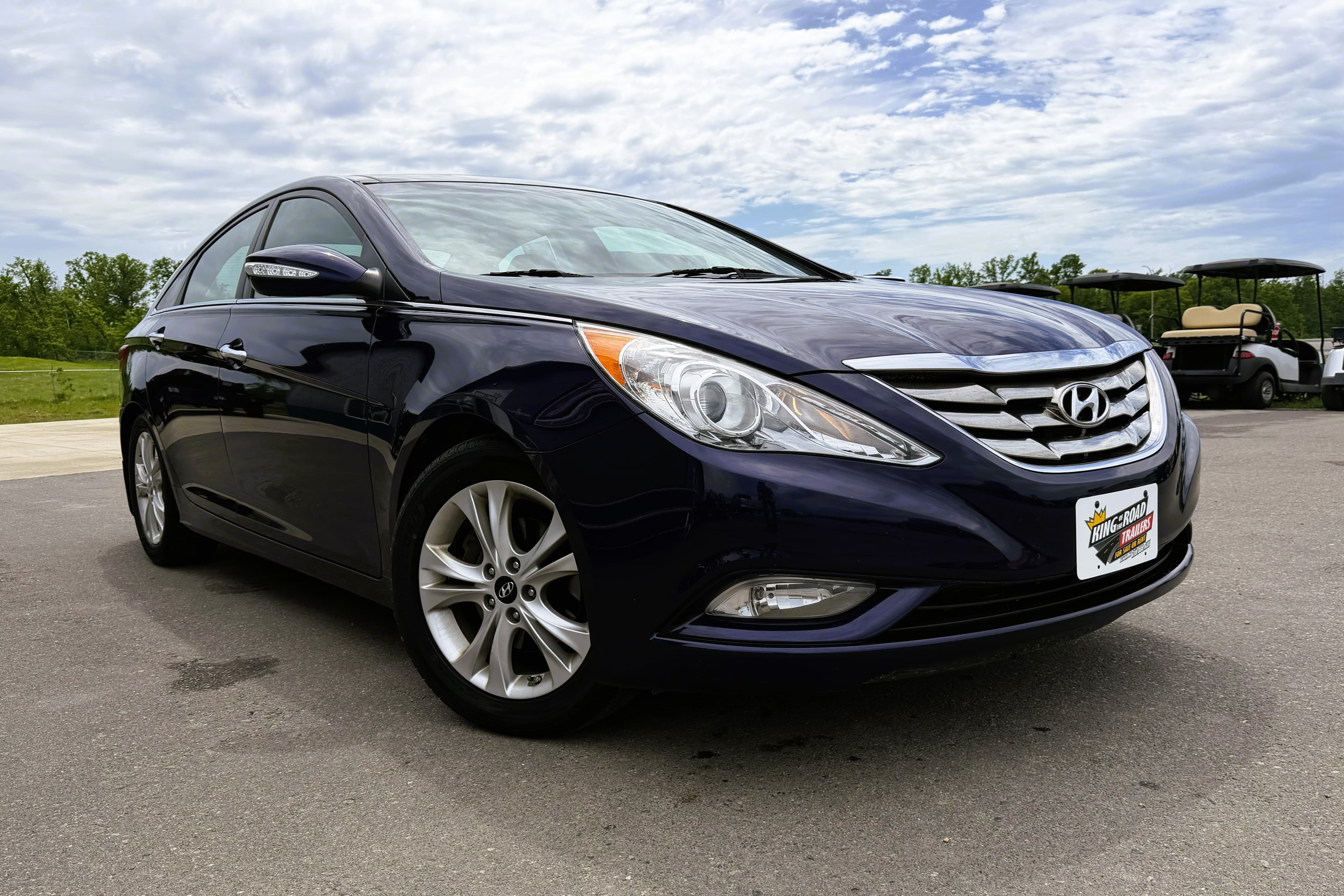 2013 Hyundai Sonata view 2