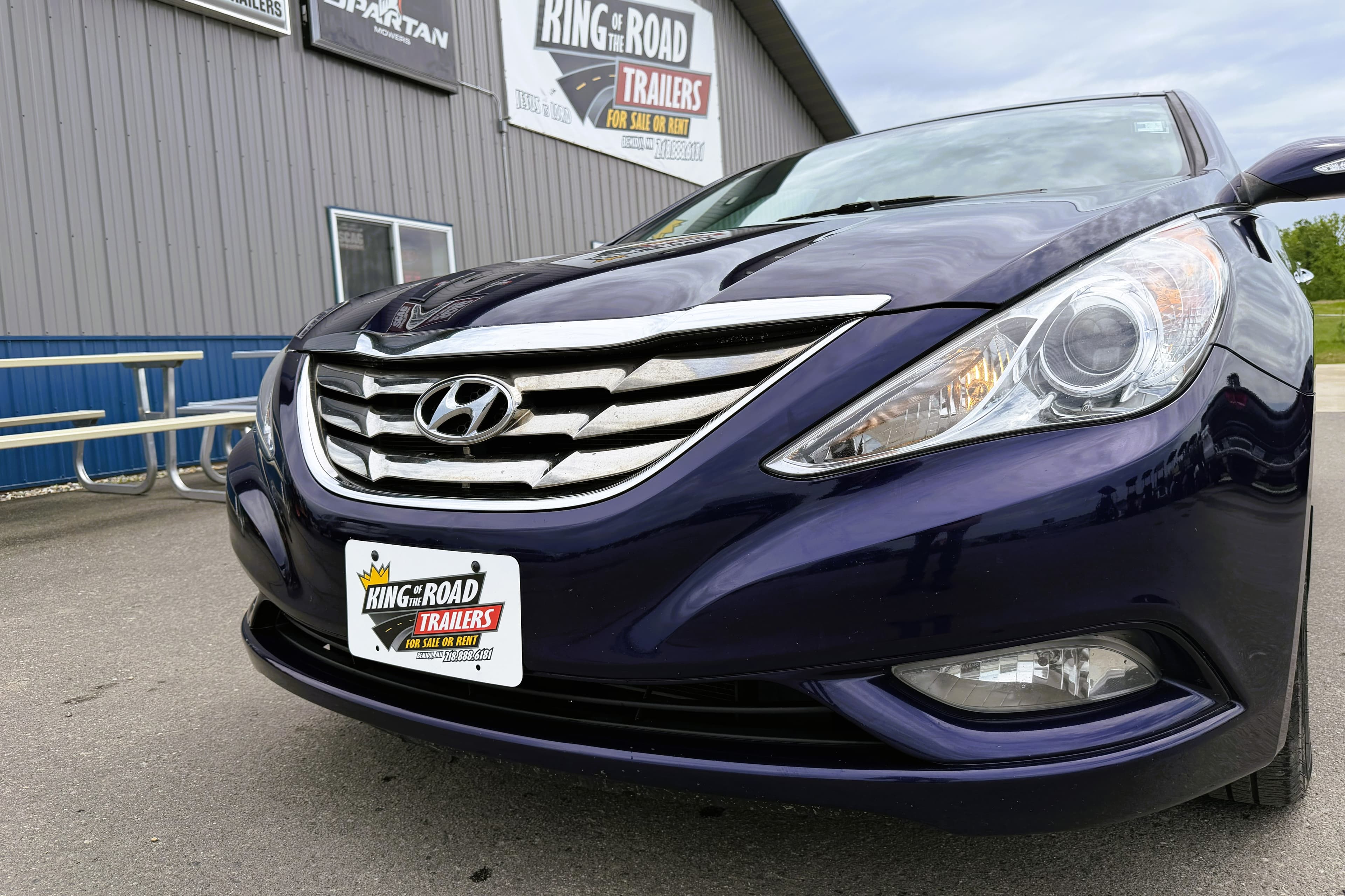 2013 Hyundai Sonata view 3