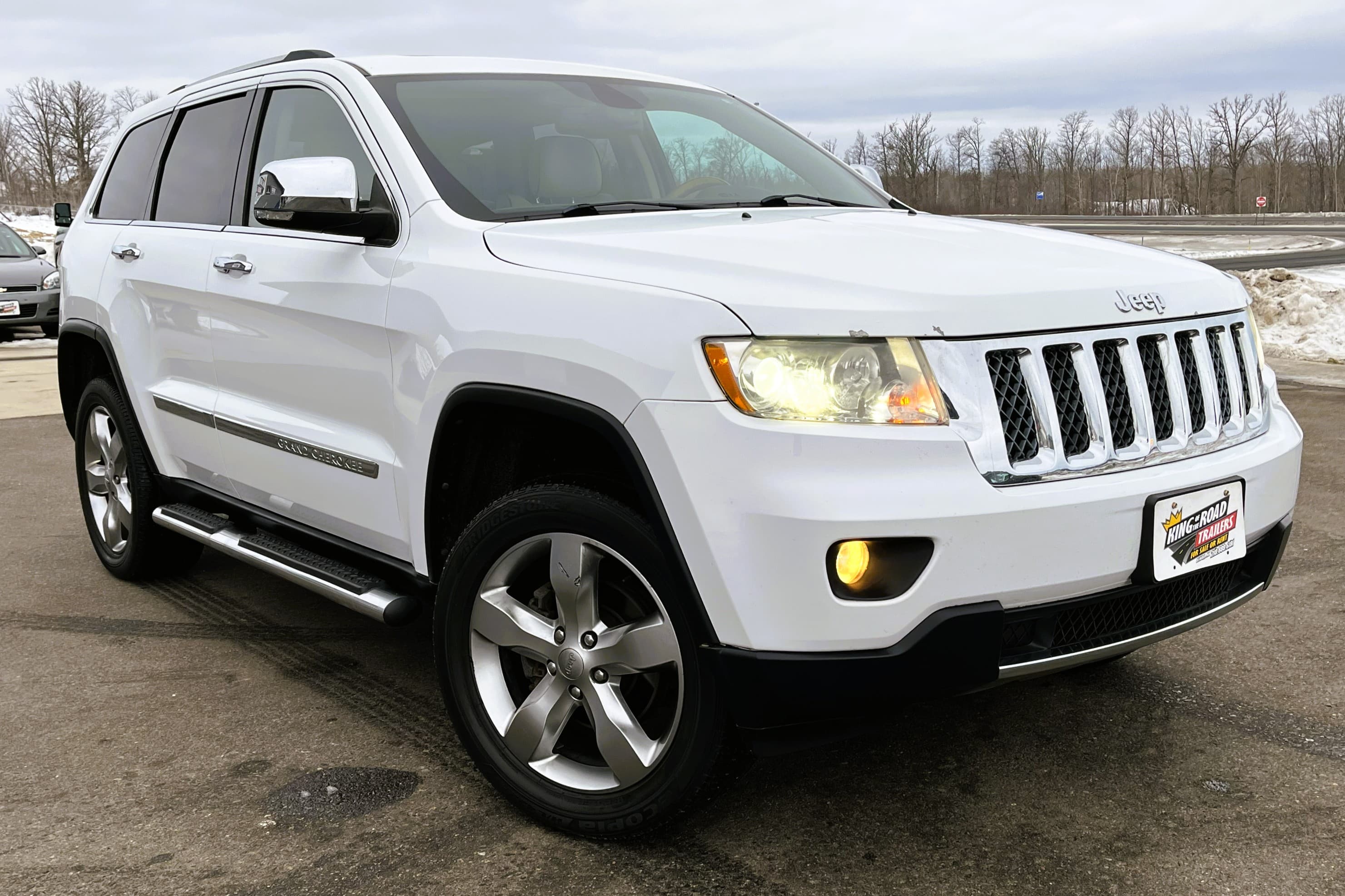 2013 Jeep Grand Cherokee view 2