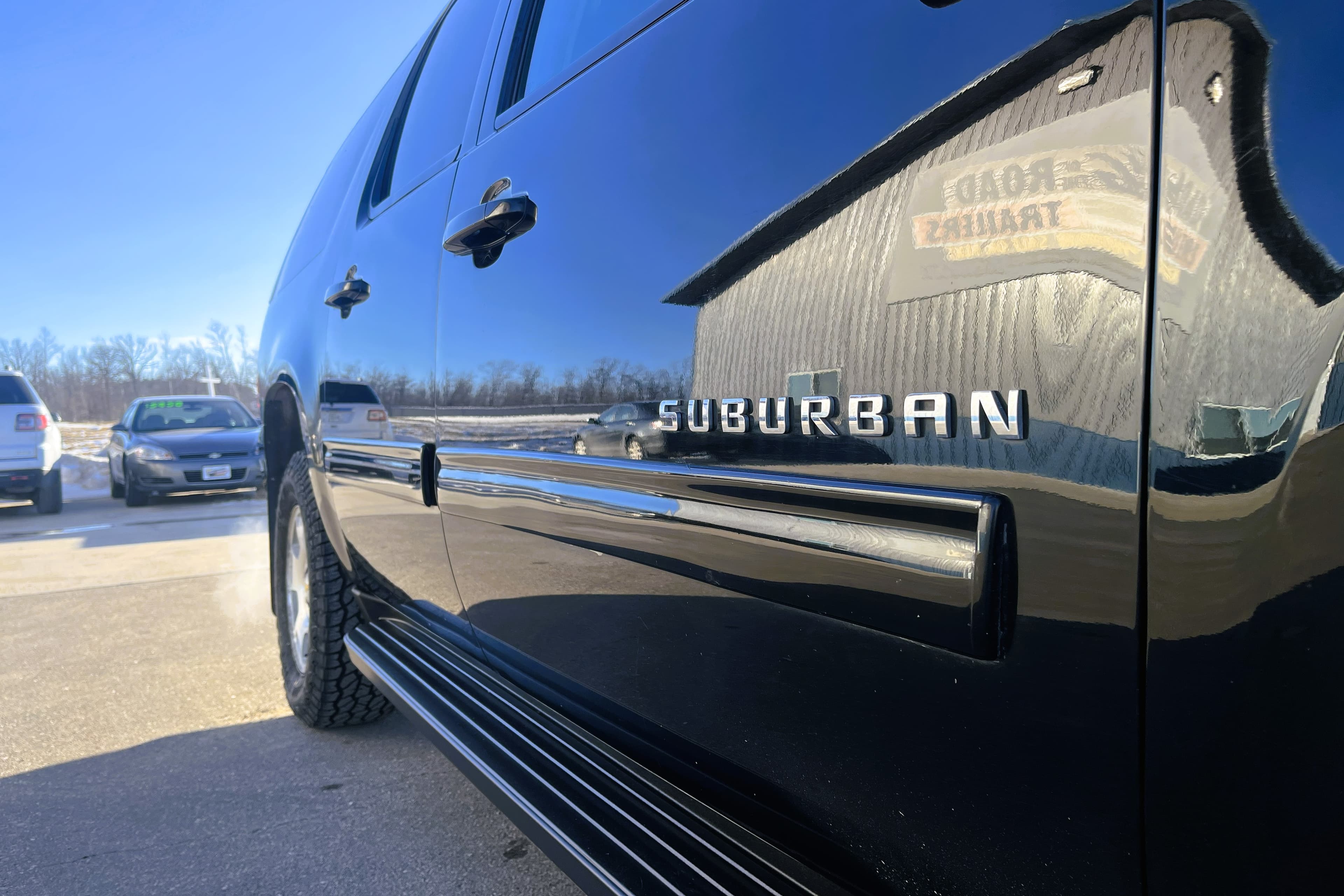 2014 Chevy Suburban view 10