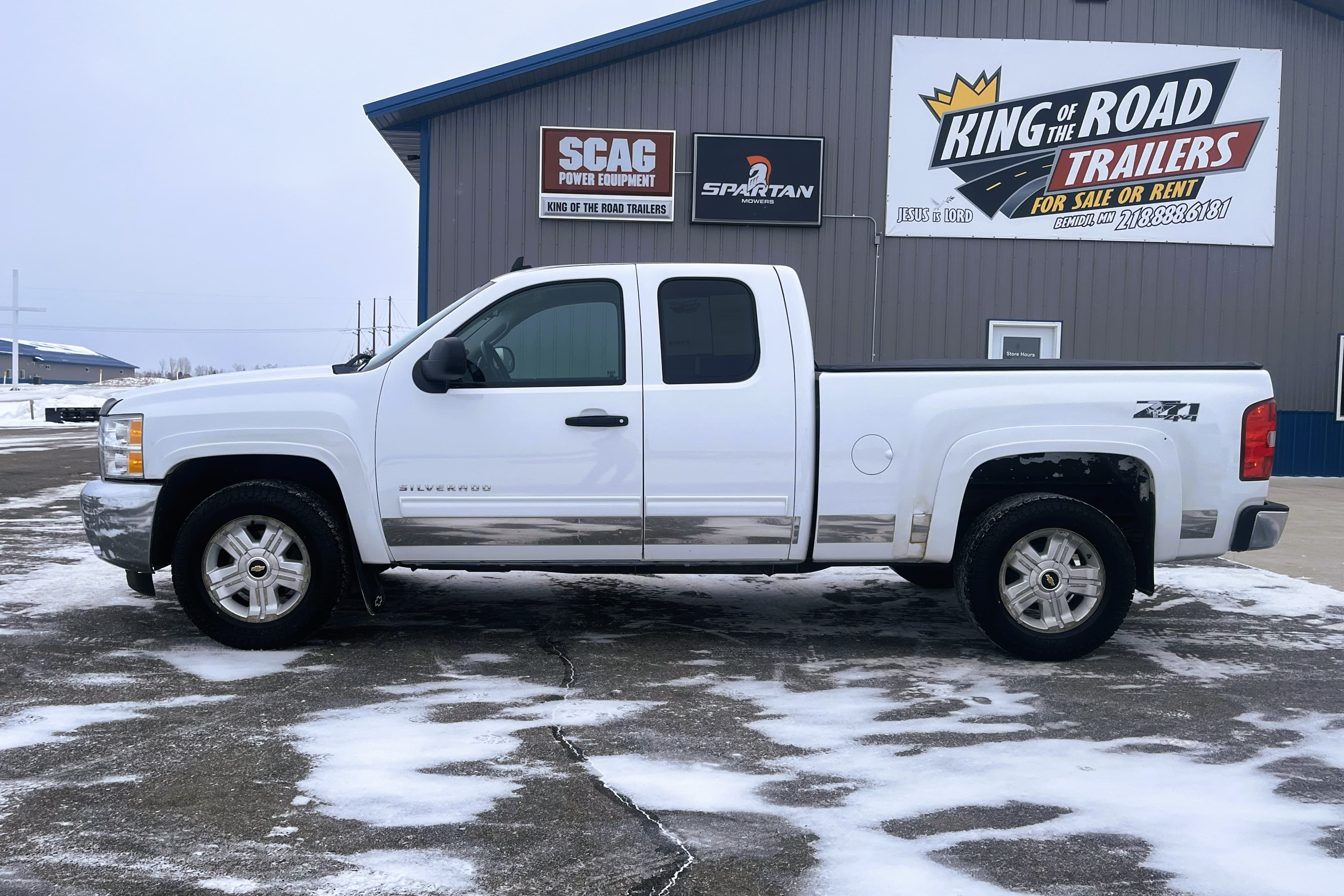 2012 Chevy Silverado view 7
