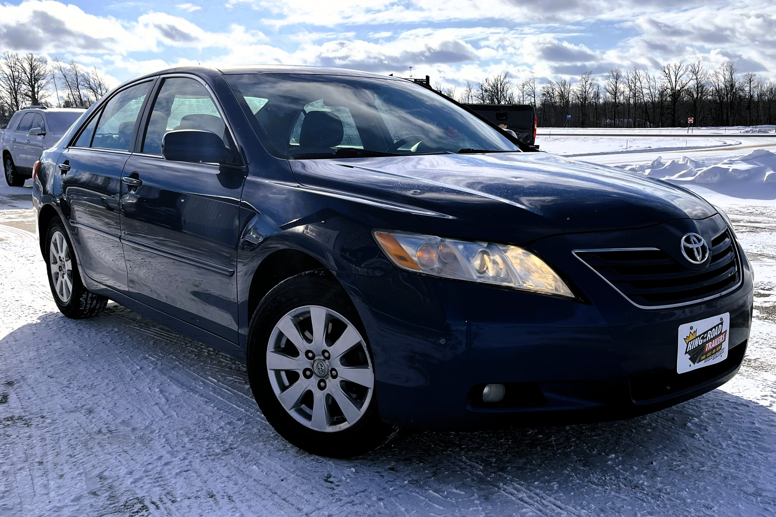 2009 Toyota Camry view 2