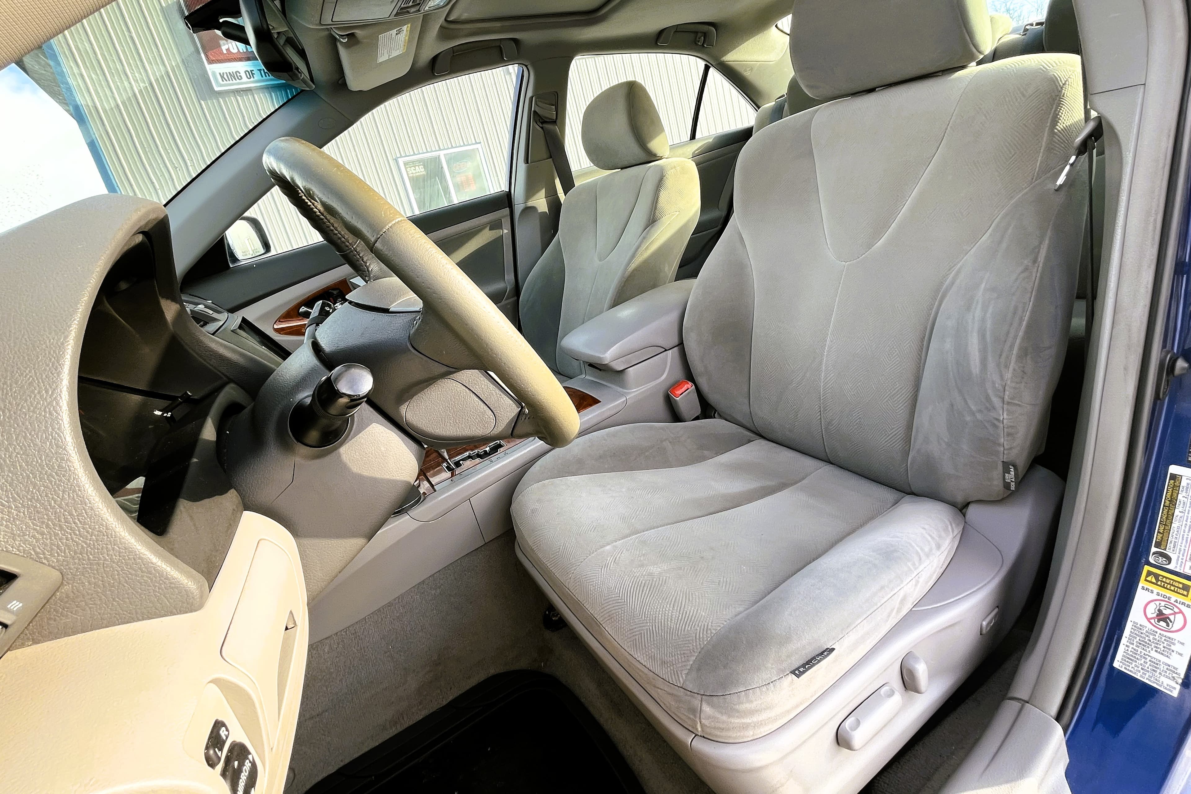 2009 Toyota Camry view 12