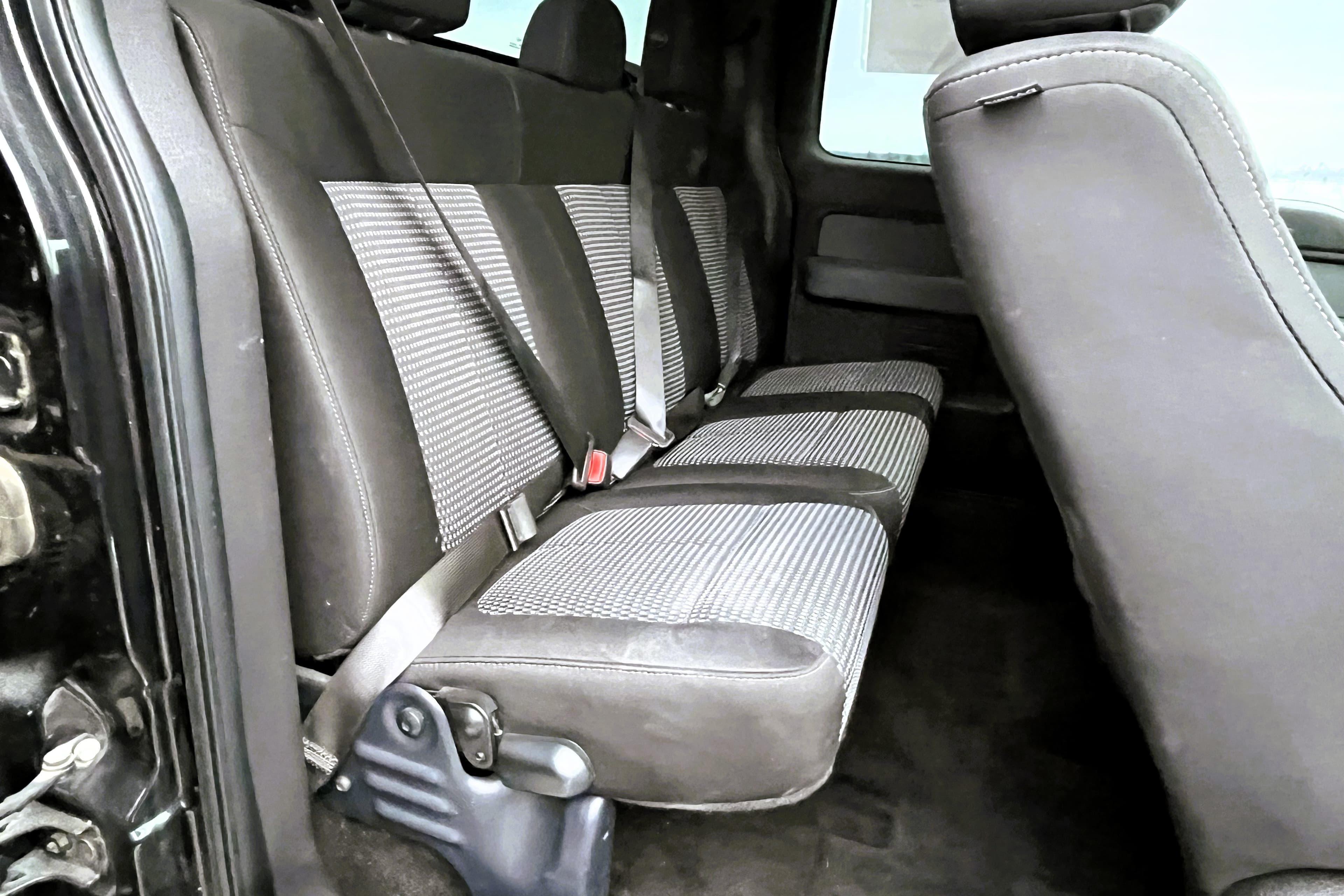 2011 Ford F150 view 18