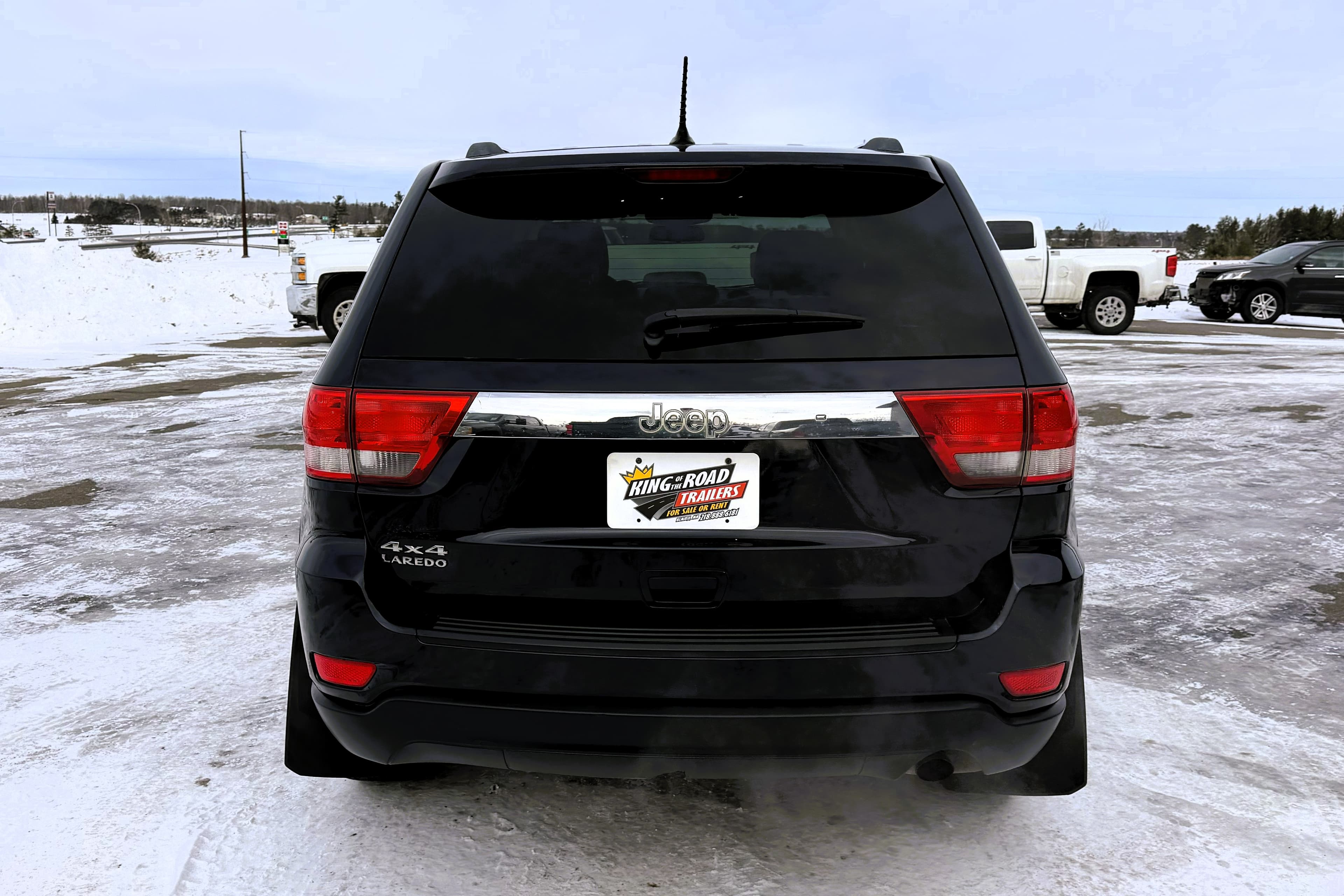 2011 Jeep Grand Cherokee view 10