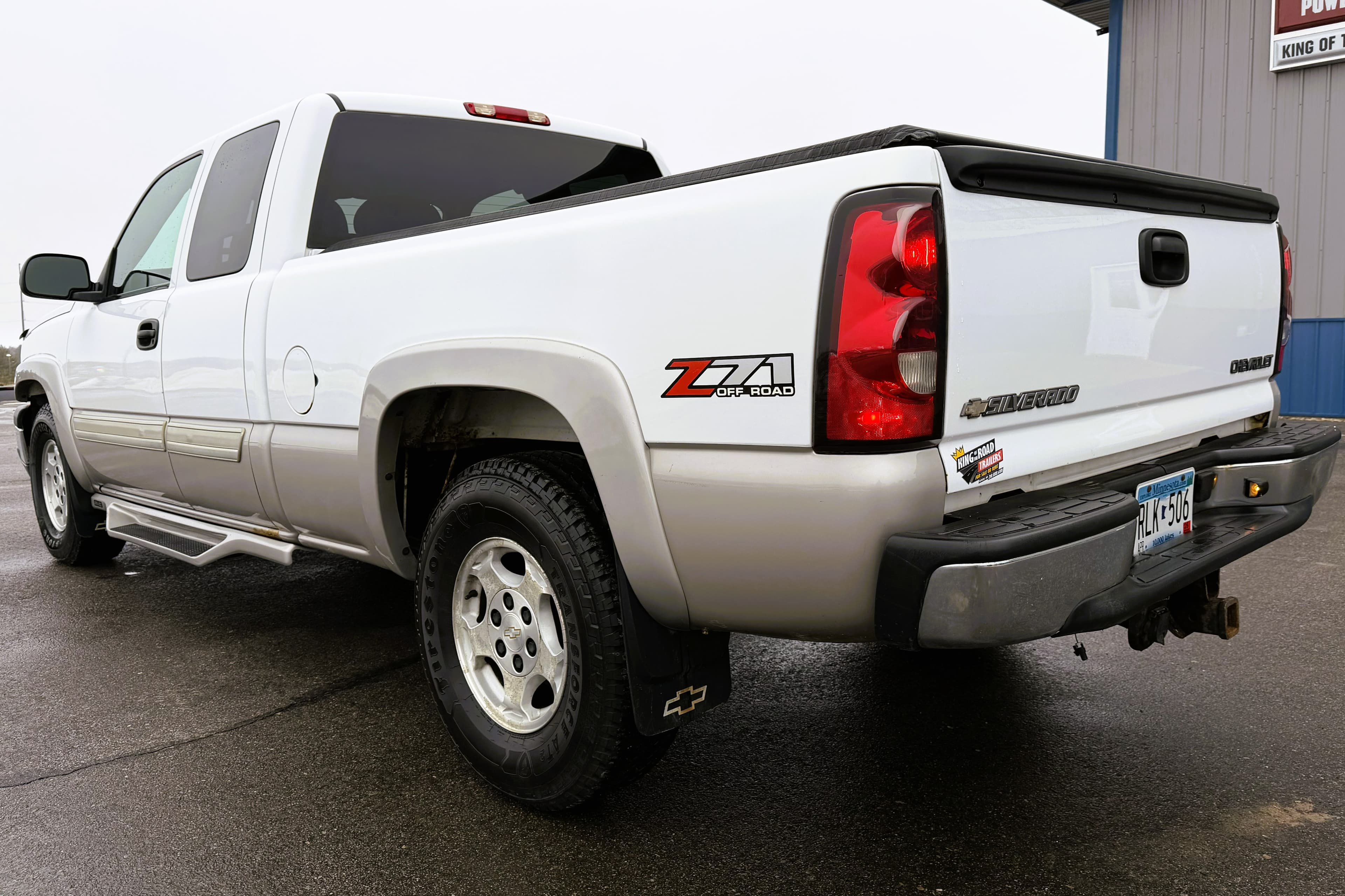 2004 Chevy Silverado 1500 view 5